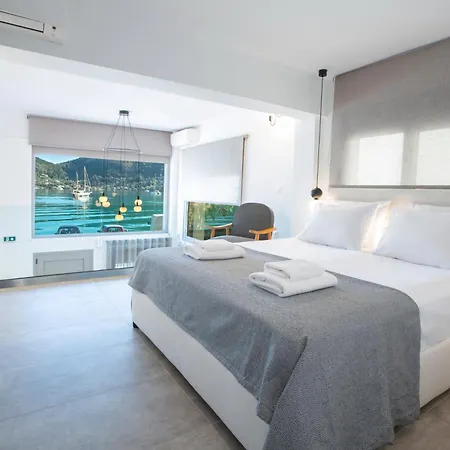Insieme Lefkada Maisonettes Vlikhon